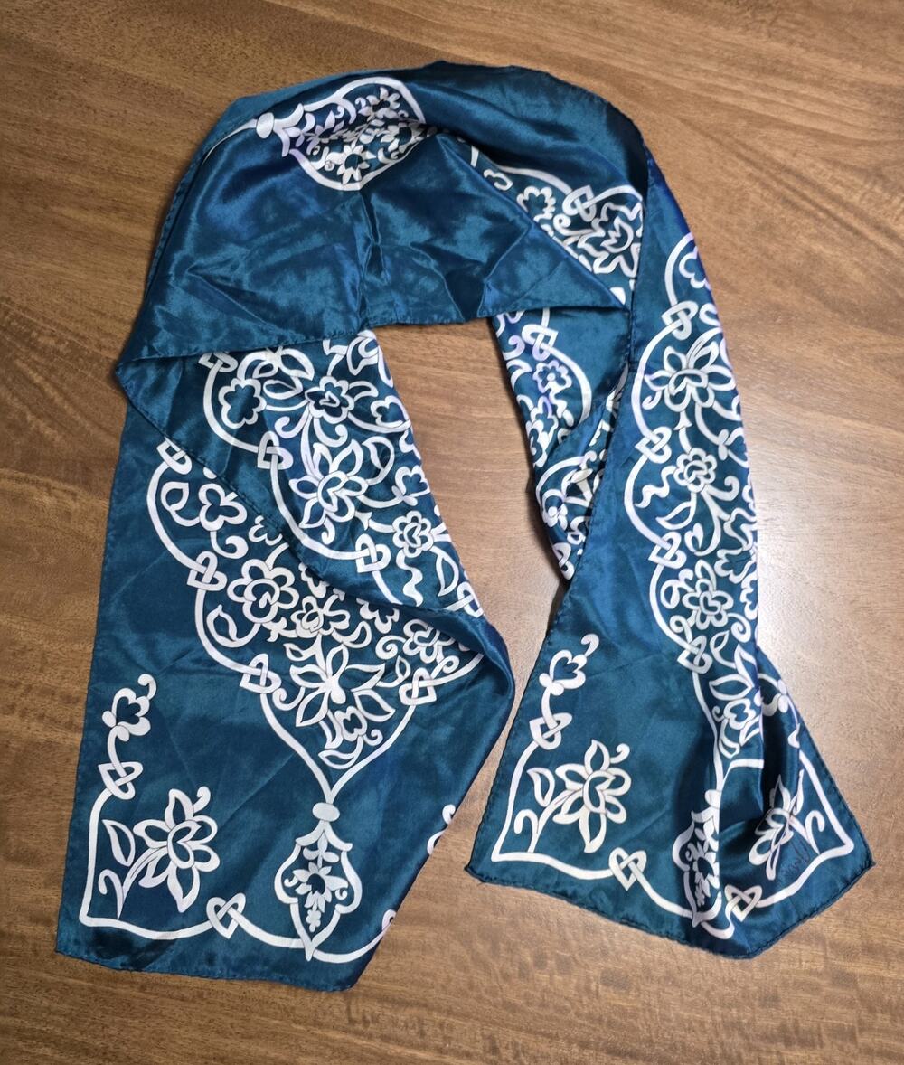 Vintage Vera Neumann silk scarf 1960s 1970s